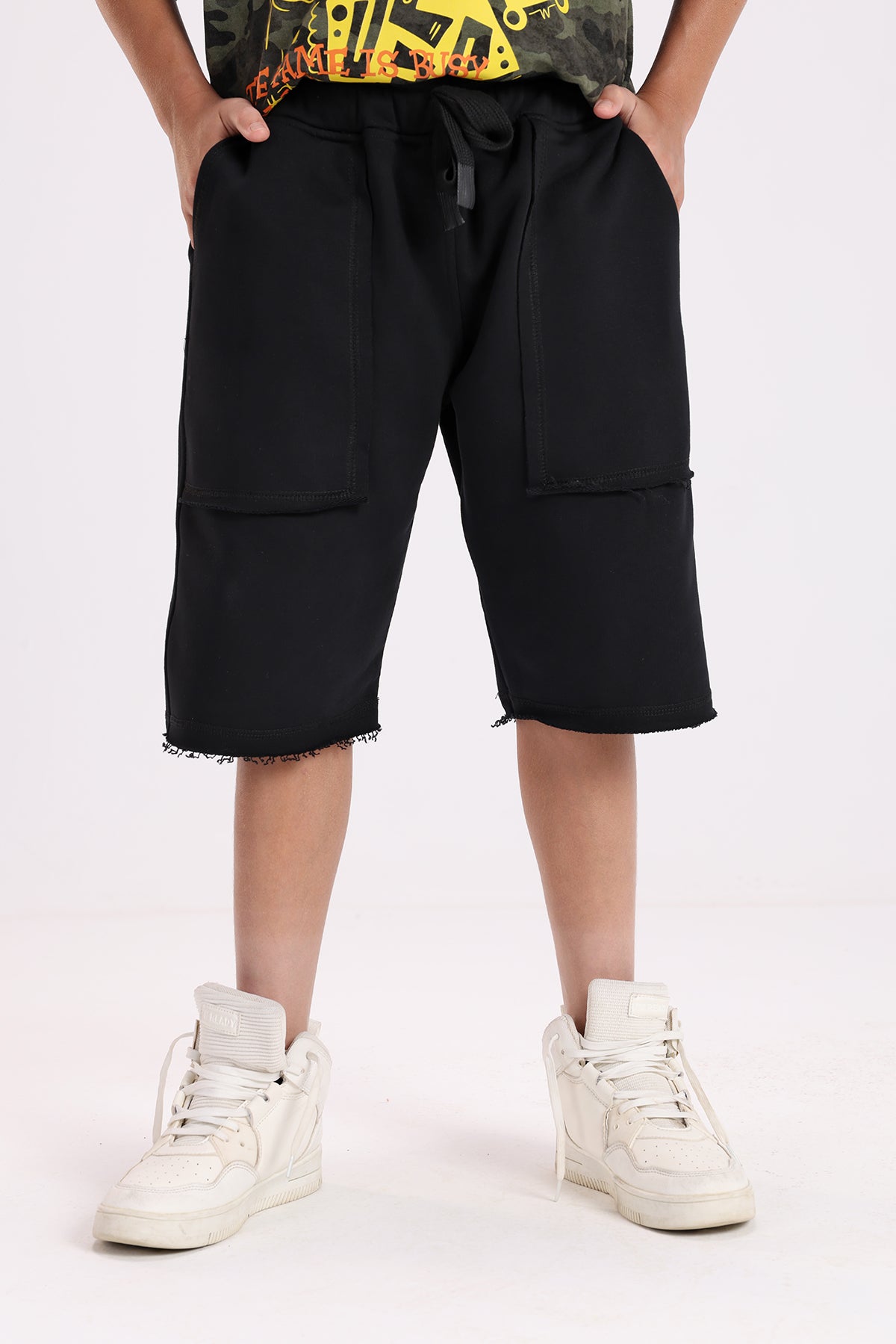 Forest Short -Black