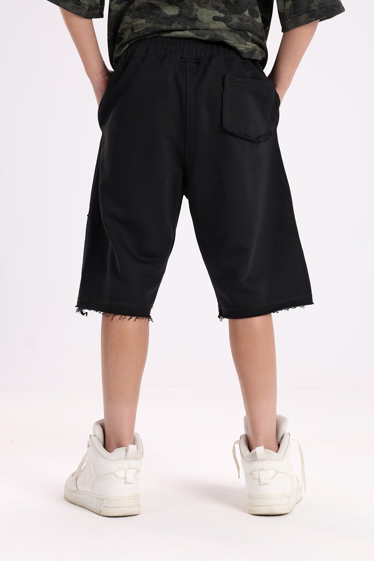 Forest Short -Black