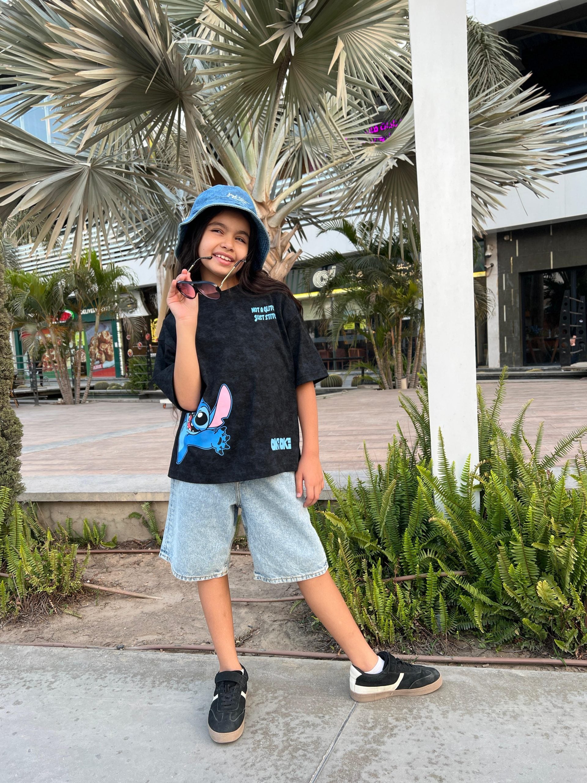 Stitch T-Shirt-Black